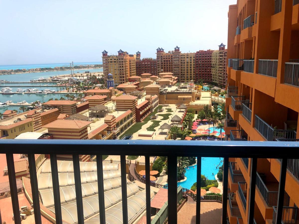 Sea View Apartment In Porto Marina El Alamein Exterior foto